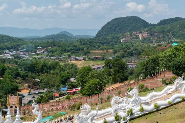 Chiang Rai Header 1 or 2 Day Chiang Rai Itinerary: Must-Visits + Hidden Gems